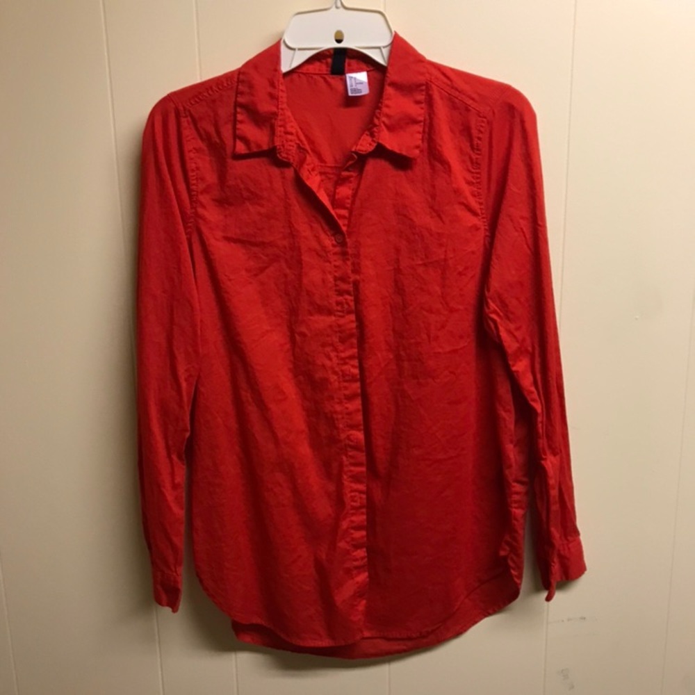 women's red dress shirt